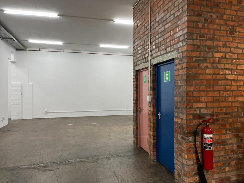 To Let Commercial Property for Rent in Maitland Western Cape